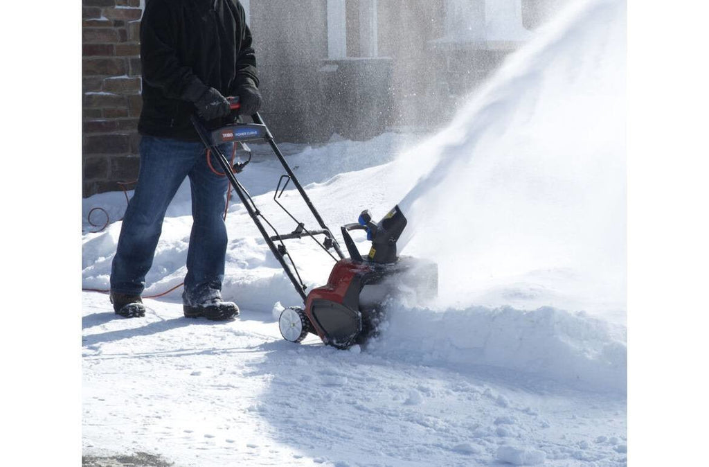 Toro 18 in. Power Curve 15 Amp Electric Snow Blower - 38381
